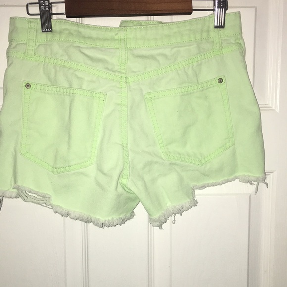 NoBo High Rise Shorts - Picture 2 of 2